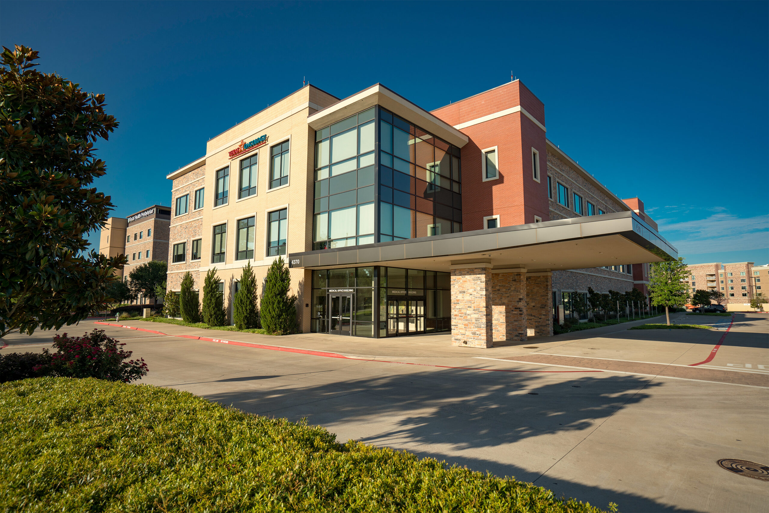 NEC-Flower-Mound-TX-River-Walk III-MOB-01-Exterior