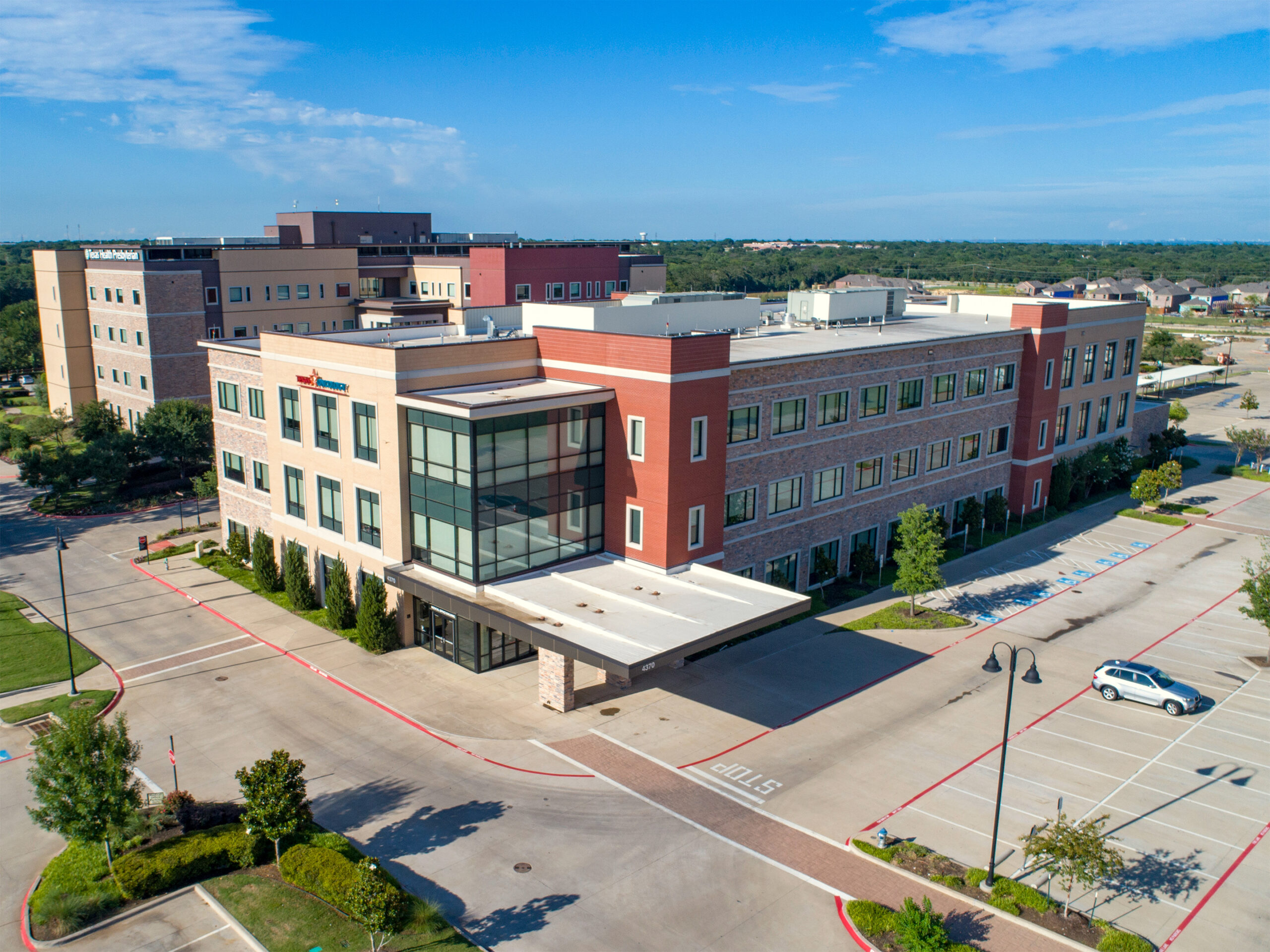 NEC-Flower-Mound-TX-River-Walk III-MOB-03-Exterior
