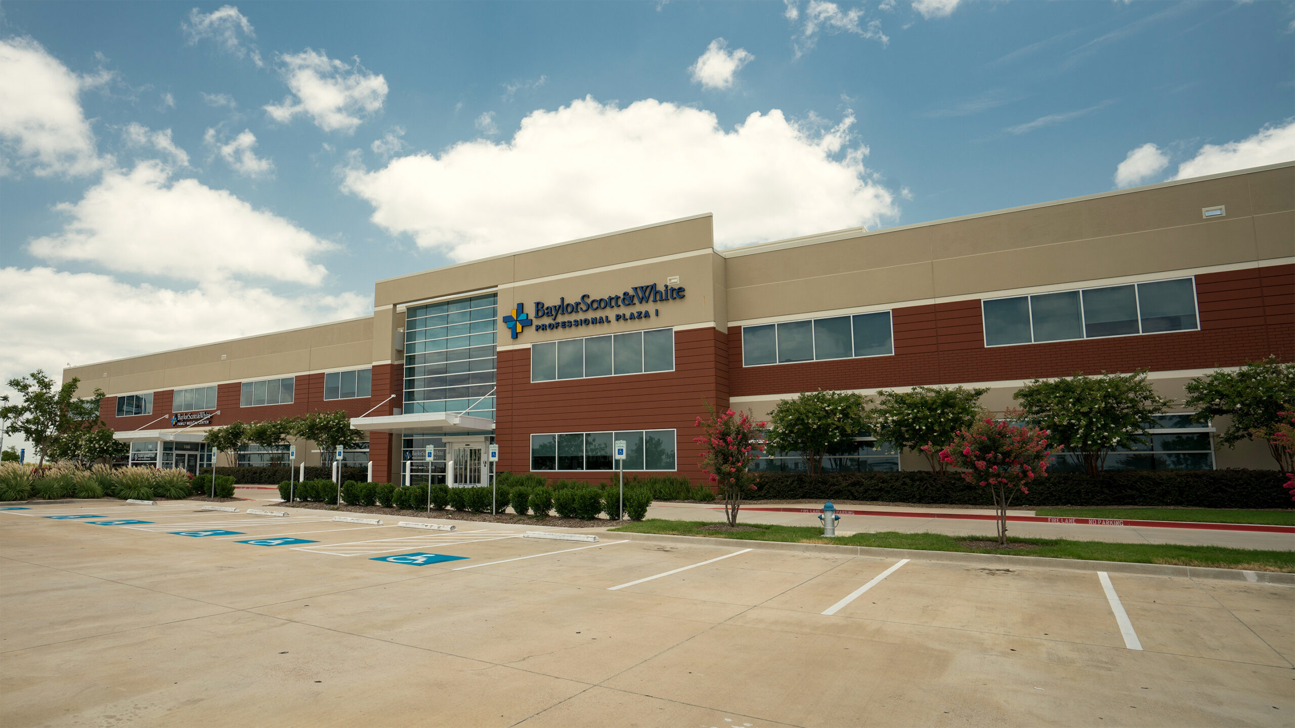NEC-Waxahachie-TX-MOB-05-Exterior